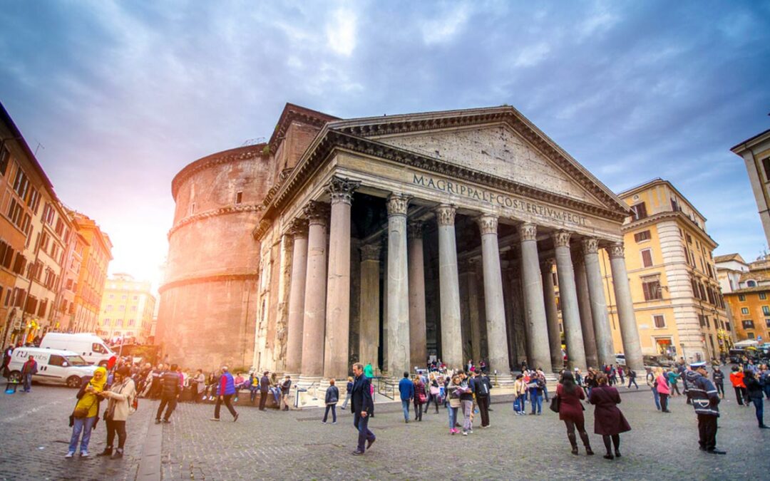 VISIT THE PANTHEON