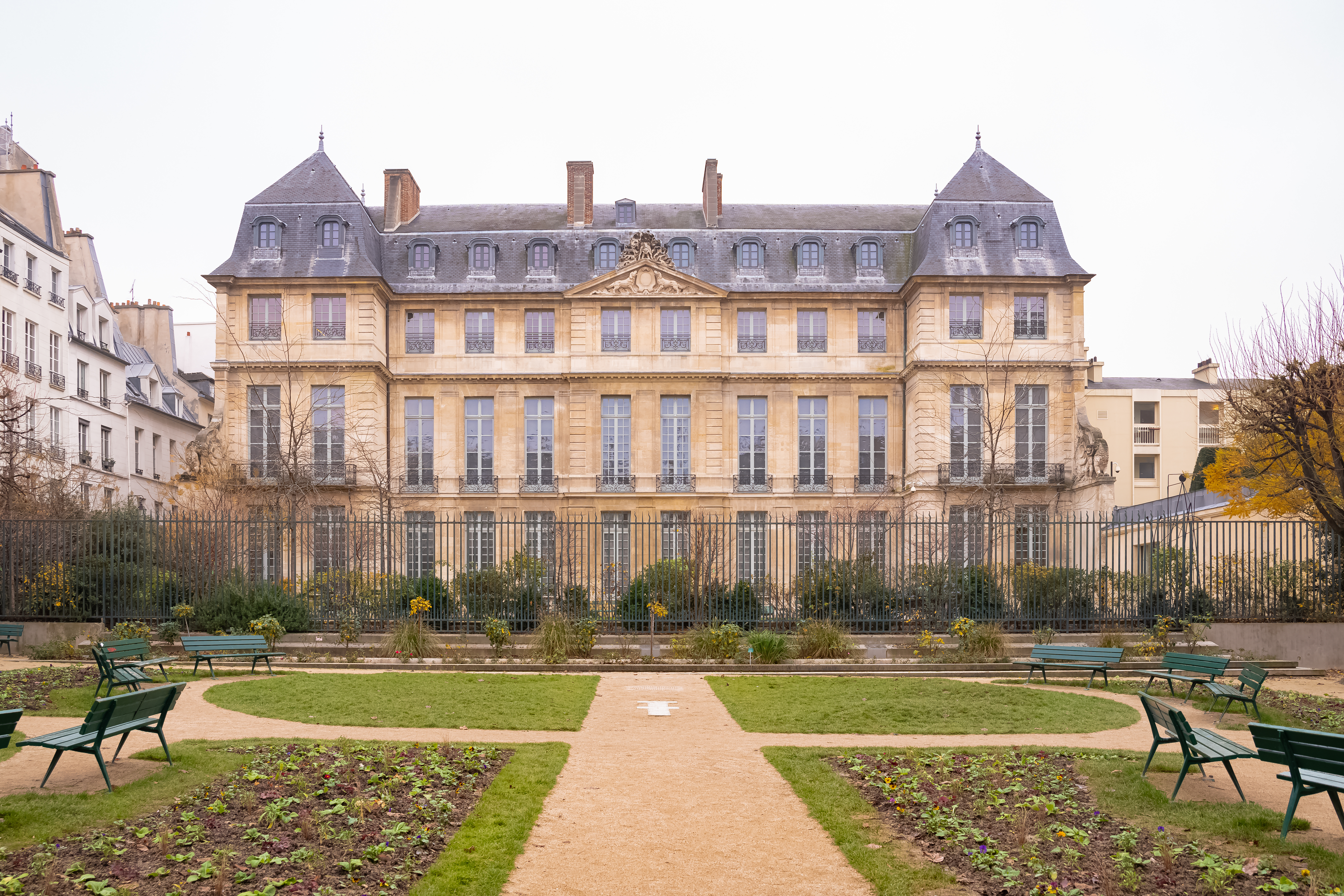 Façade de l'Hôtel Salé qui abrite le Musée national Picasso dans le Marais à Paris